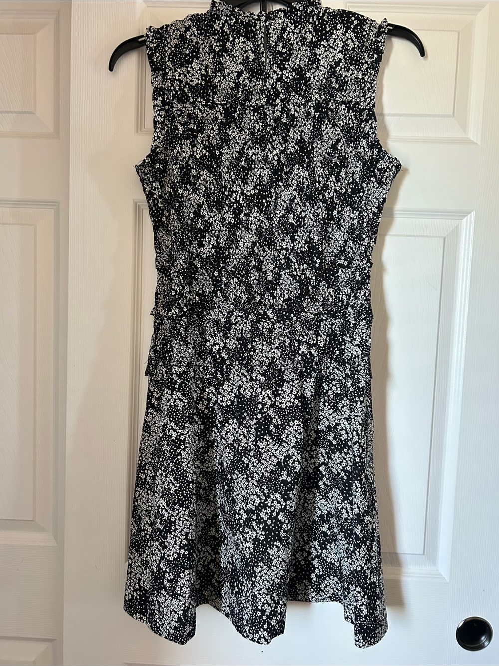 Madewell Sleeveless Black & White Floral Fit-and-Flare Dress